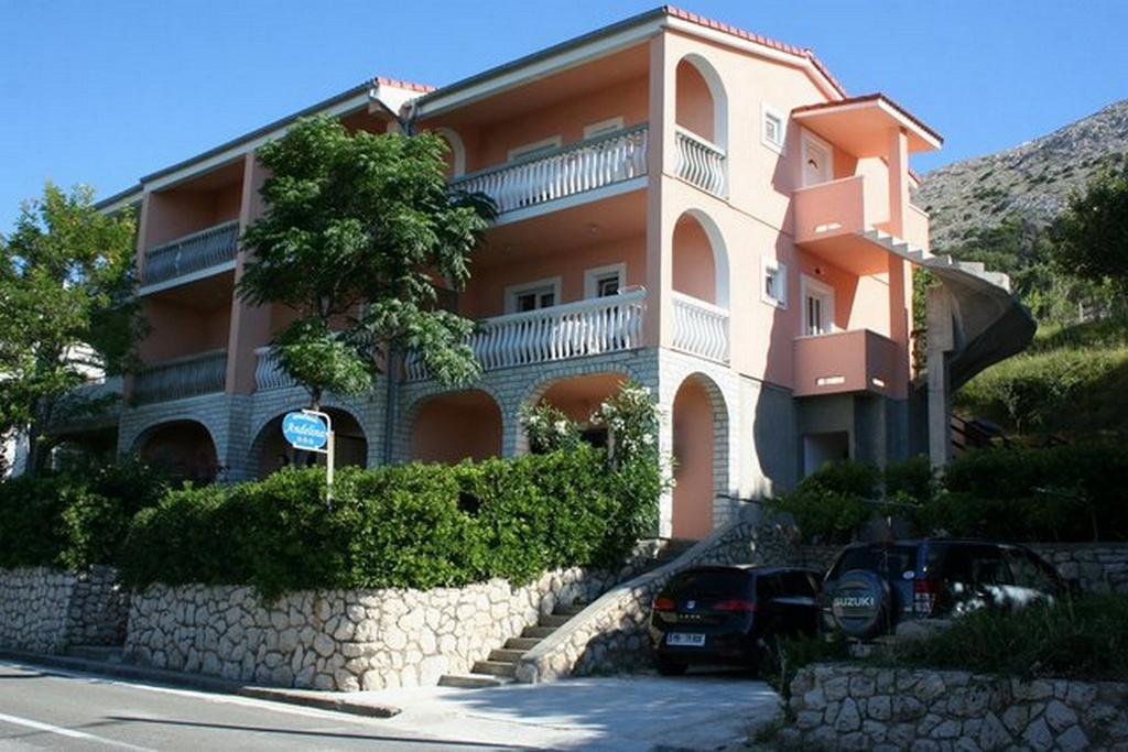 Apartments Andelina Pag Town Zewnętrze zdjęcie