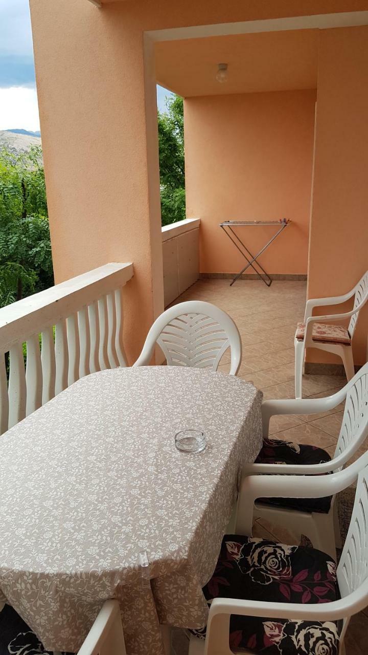 Apartments Andelina Pag Town Zewnętrze zdjęcie