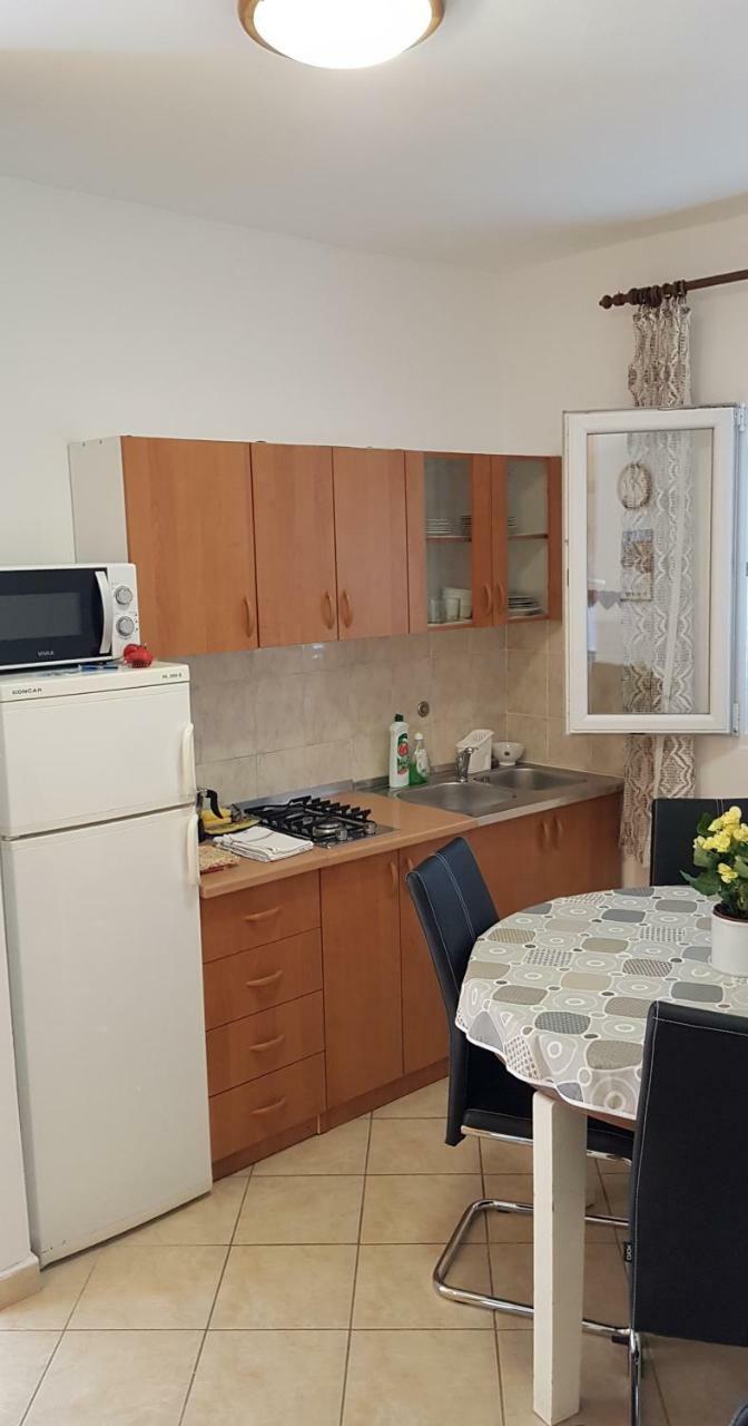 Apartments Andelina Pag Town Zewnętrze zdjęcie
