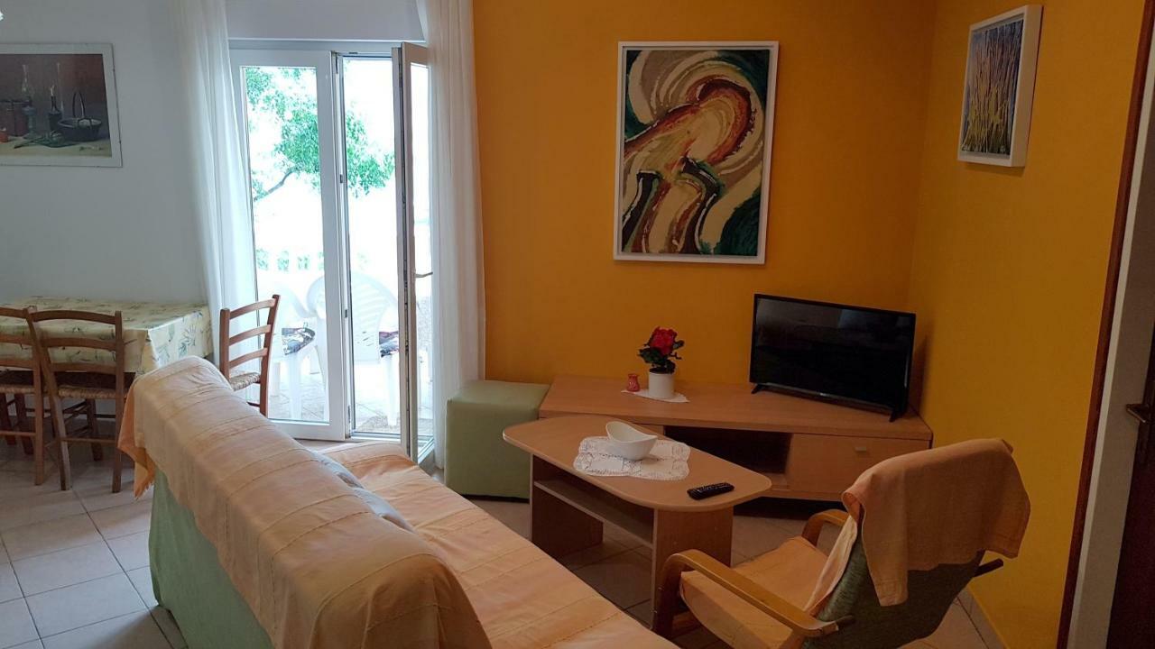 Apartments Andelina Pag Town Zewnętrze zdjęcie